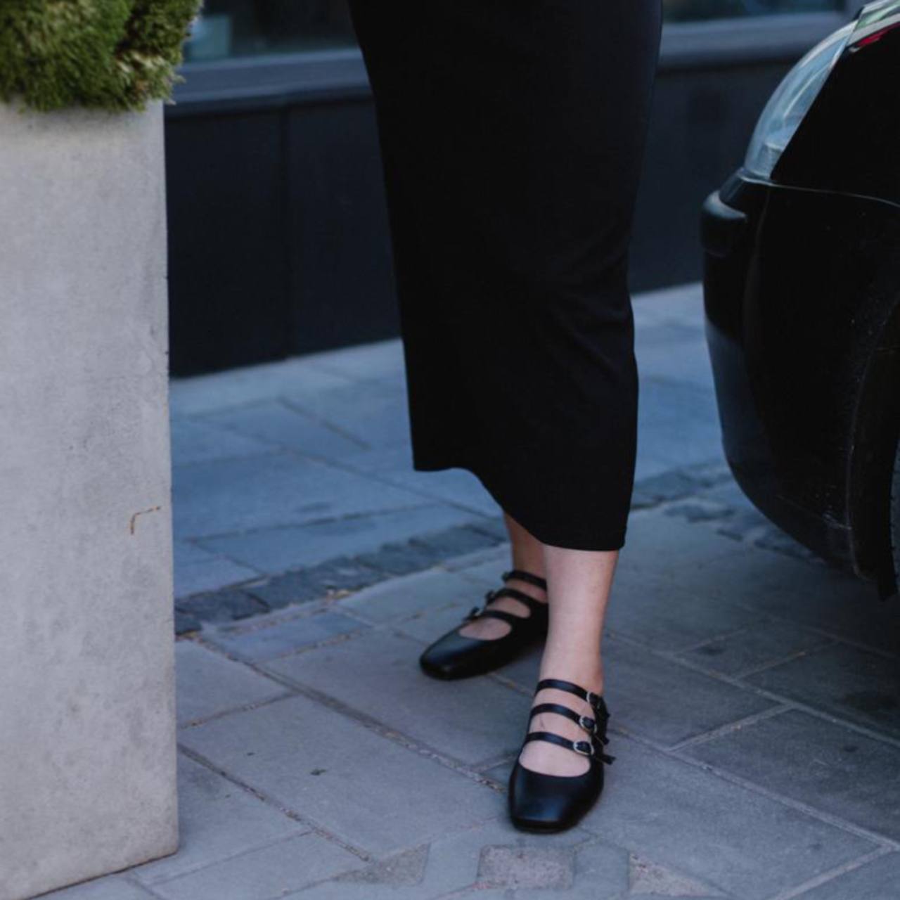 Square Mary Jane Flats with 3 Straps in Black Soft Leather